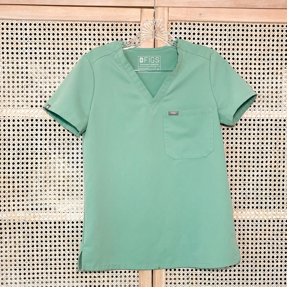 FIGS Jade Catarina Top XS